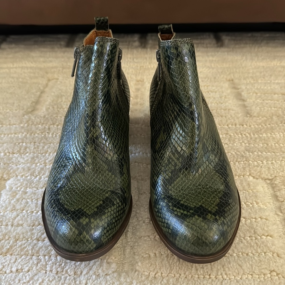 Lucky Brand Booties - Picture 2 of 5